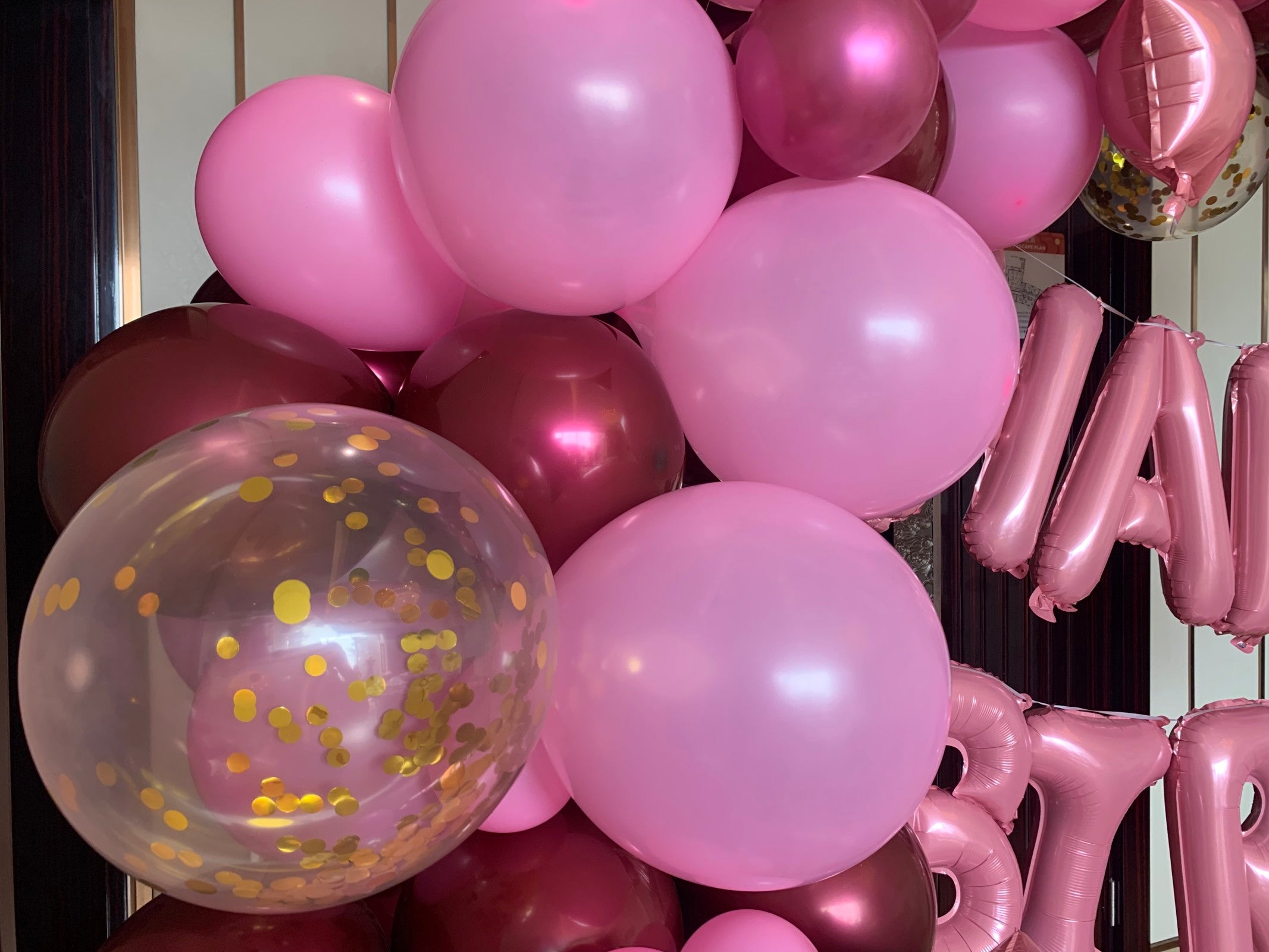 Double Layer burgundy Confetti Gold Balloon Garland Kit 137 pcs for Birthday Baby Shower Gender Reveals Anniversary Graduation Prom Bridal Party