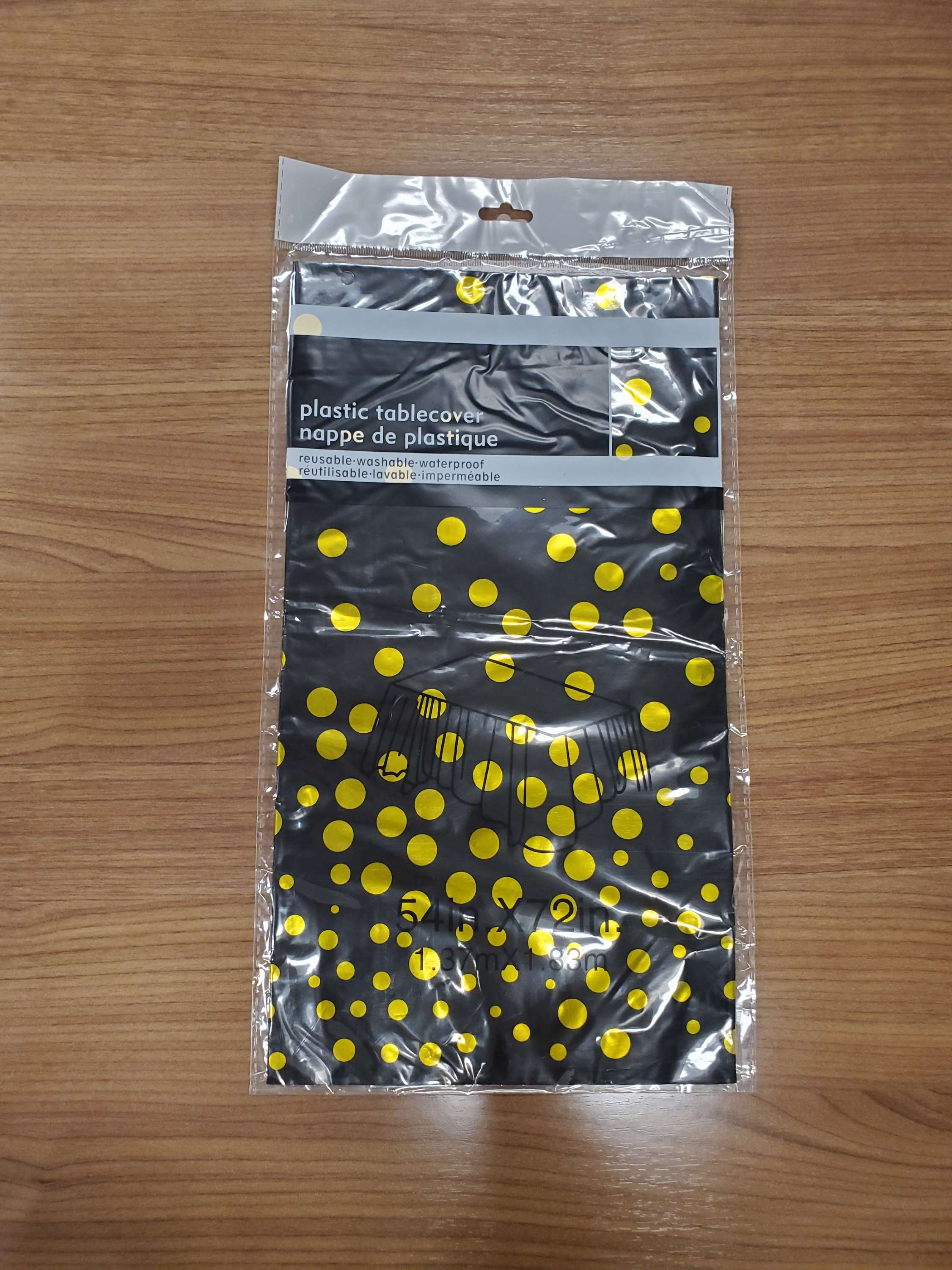 Black and Gold Reusable Table Cover Secondary image