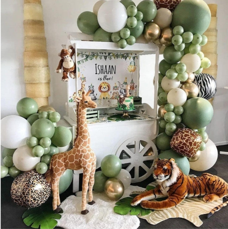 Jungle Theme Retro Bean Green Balloon Garland Kit 119 pcs, perfect for themed party decor, featuring party supplies and decorations. Main image