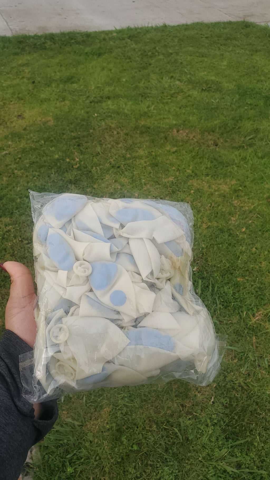 Blue Confetti Balloon 12 inches 25pk package for party supplies and decorations.