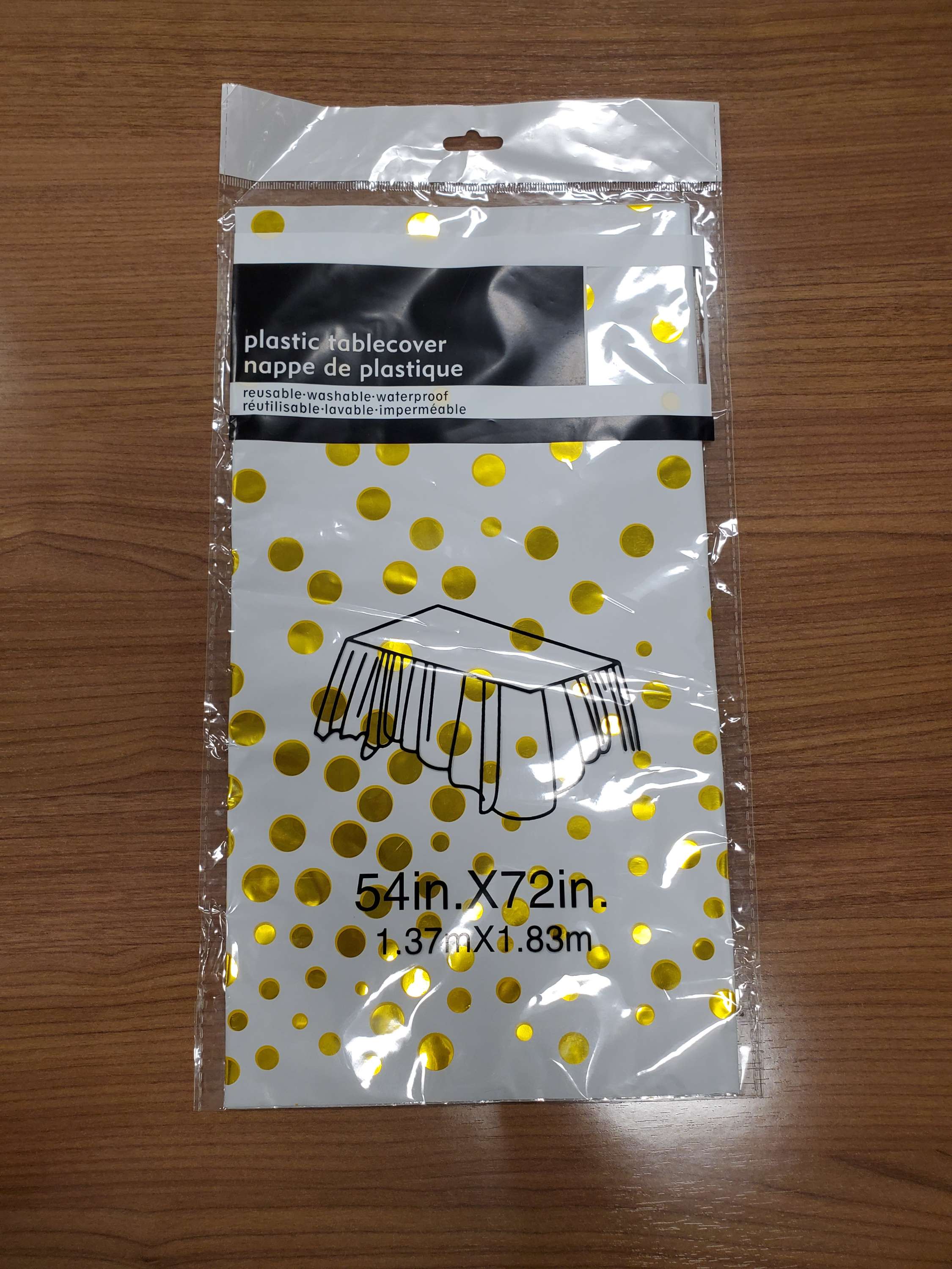 White Gold table covers Secondary image