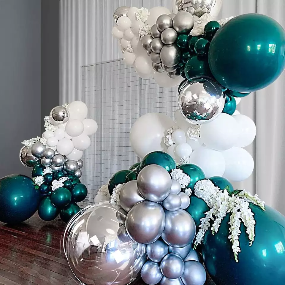 Retro teal blue & matte black, Metallic Silver Garland 164pcs Secondary image